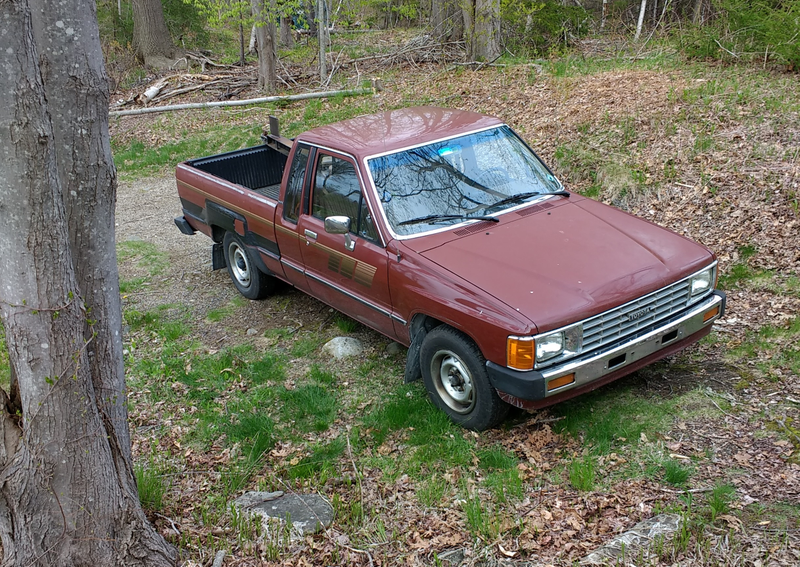 Illustration for article titled Beater Truck Friday
